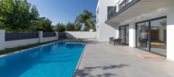 5 bedrooms House in Empuriabrava, Spain No. 84539 42