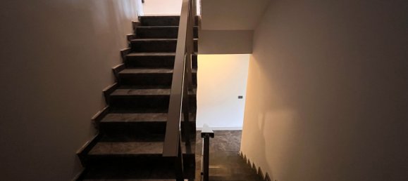 Villa 7+2 in Istanbul, Turkey No. 25813 5