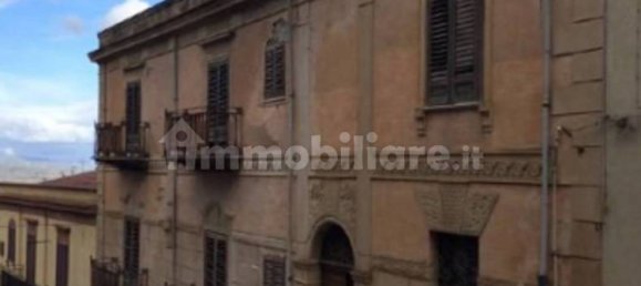 10 غرف نوم بناية في Vicari, Italy رقم 188939 2