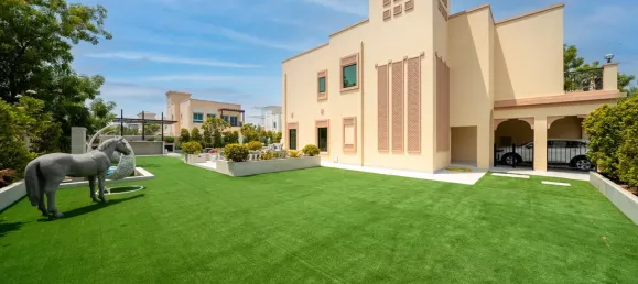 Вилла с 3 спальнями в Jumeirah Village Triangle, ОАЭ № 105917 20