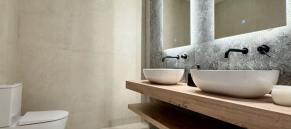 Apartamento de 2 dormitorios en Marbella, Spain No. 49502 18