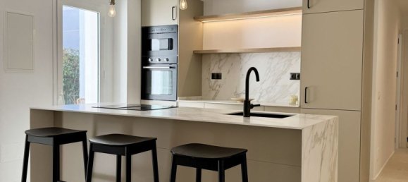 Apartamento de 2 dormitorios en Marbella, Spain No. 49502 7