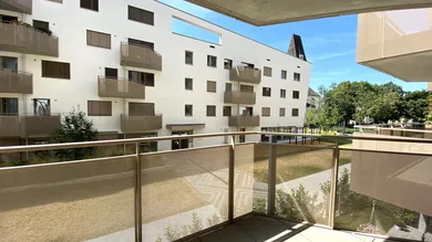 Квартира с 2 спальнями в Пенцинг, Австрия № 212699