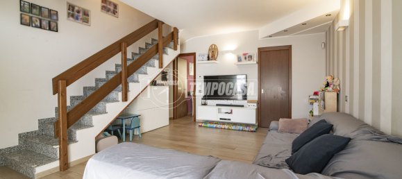 3غرفة منزل في Pozzo d'Adda, Italy رقم 275873 6