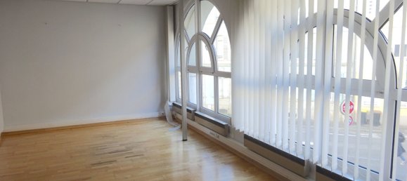 400m² Office in Mulhouse, France No. 62156 7