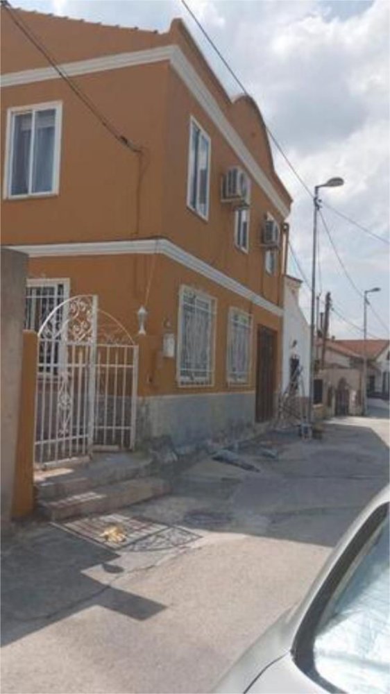 8 bedrooms House in Baza, Spain No. 187187