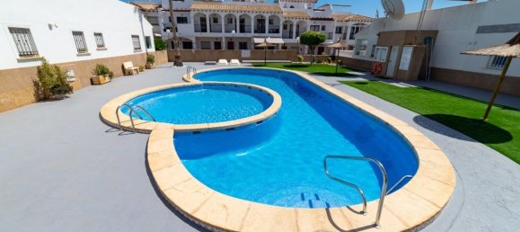 Adosado de 2 dormitorios en Alicante, Spain No. 174673 29