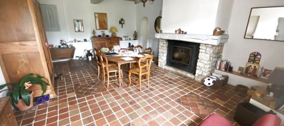 4 bedrooms House in Theuville, France No. 86646 3