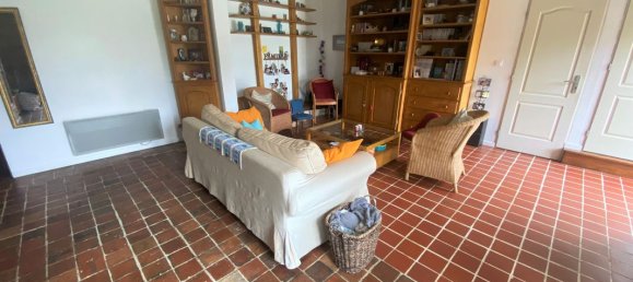 4 bedrooms House in Theuville, France No. 86646 2