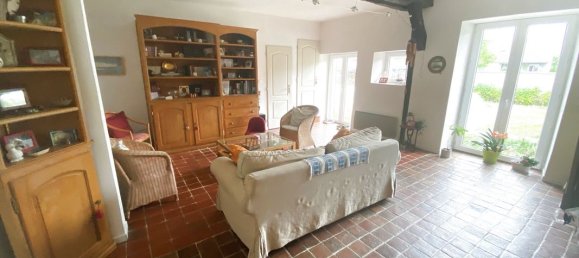 4 bedrooms House in Theuville, France No. 86646 6