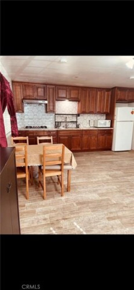 8 bedrooms House in San Gabriel, USA No. 387177