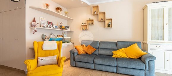 4 rooms Apartment in Nichelino, Italy No. 89569 9