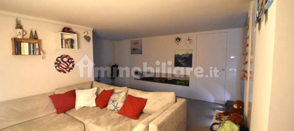 3 bedrooms House in Magenta, Italy No. 295871 48