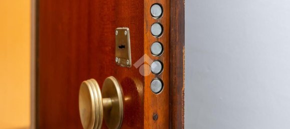 4 Schlafzimmer Wohnung in Turin, Italy, Nr. 315382 27