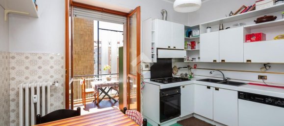 4 Schlafzimmer Wohnung in Turin, Italy, Nr. 315382 7