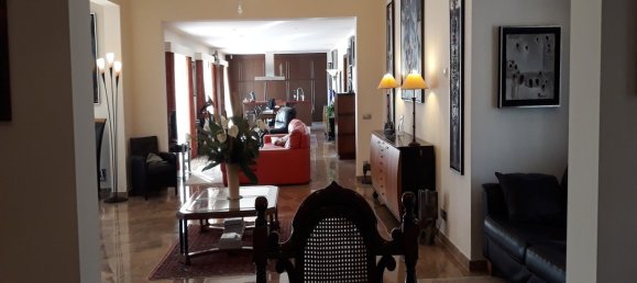 5 غرف نوم فيلا في Oliva, Spain رقم 2510 24