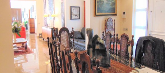 5 غرف نوم فيلا في Oliva, Spain رقم 2510 22