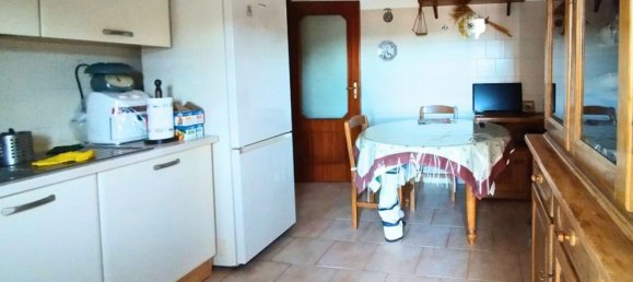 4-Zimmer Wohnung in Bari, Italy, Nr. 268050 6