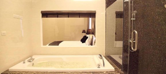 4 Schlafzimmer Haus in Khlong Toei, Thailand, Nr. 10057 9