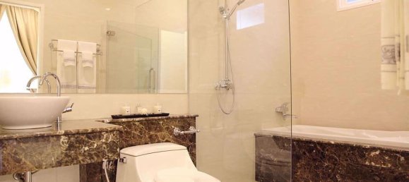 4 Schlafzimmer Haus in Khlong Toei, Thailand, Nr. 10057 8