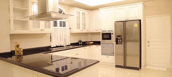 4 Schlafzimmer Haus in Khlong Toei, Thailand, Nr. 10057 10