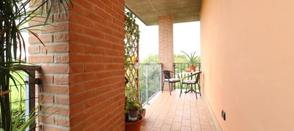 3 bedrooms Apartment in Porto Mantovano, Italy No. 359461 2