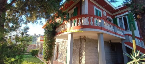 3 rooms Villa in Sanremo, Italy No. 135724 2