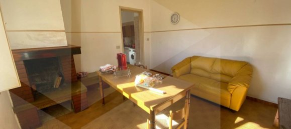 4 rooms House in Bitonto, Italy No. 28505 8