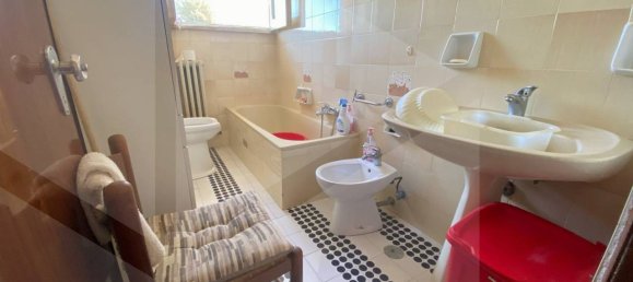4 rooms House in Bitonto, Italy No. 28505 16