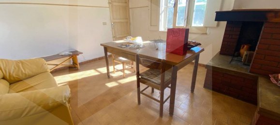 4 rooms House in Bitonto, Italy No. 28505 14