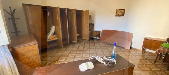 4 rooms House in Bitonto, Italy No. 28505 20