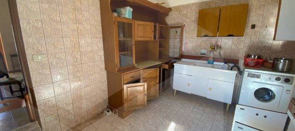 4 rooms House in Bitonto, Italy No. 28505 7