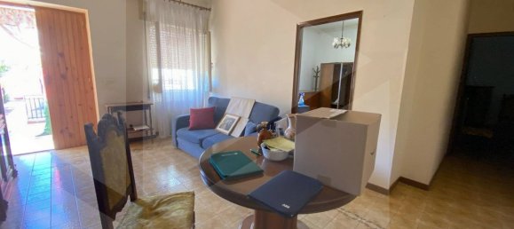 4 rooms House in Bitonto, Italy No. 28505 31