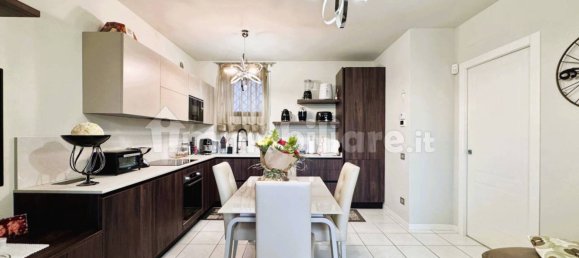 2 غرف نوم شقة في Desenzano del Garda, Italy رقم 293843 10