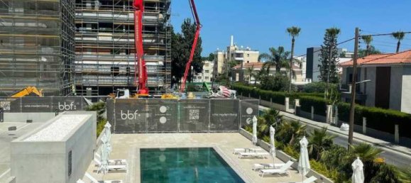 2 bedrooms Apartment in Germasogeia, Cyprus No. 19987 3