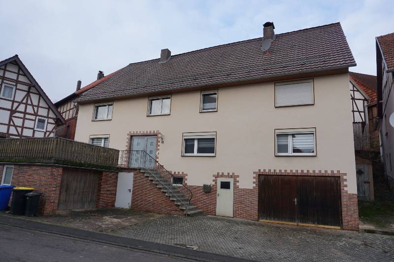 10-Zimmer Haus in Schwalm-Eder, Germany, Nr. 211261