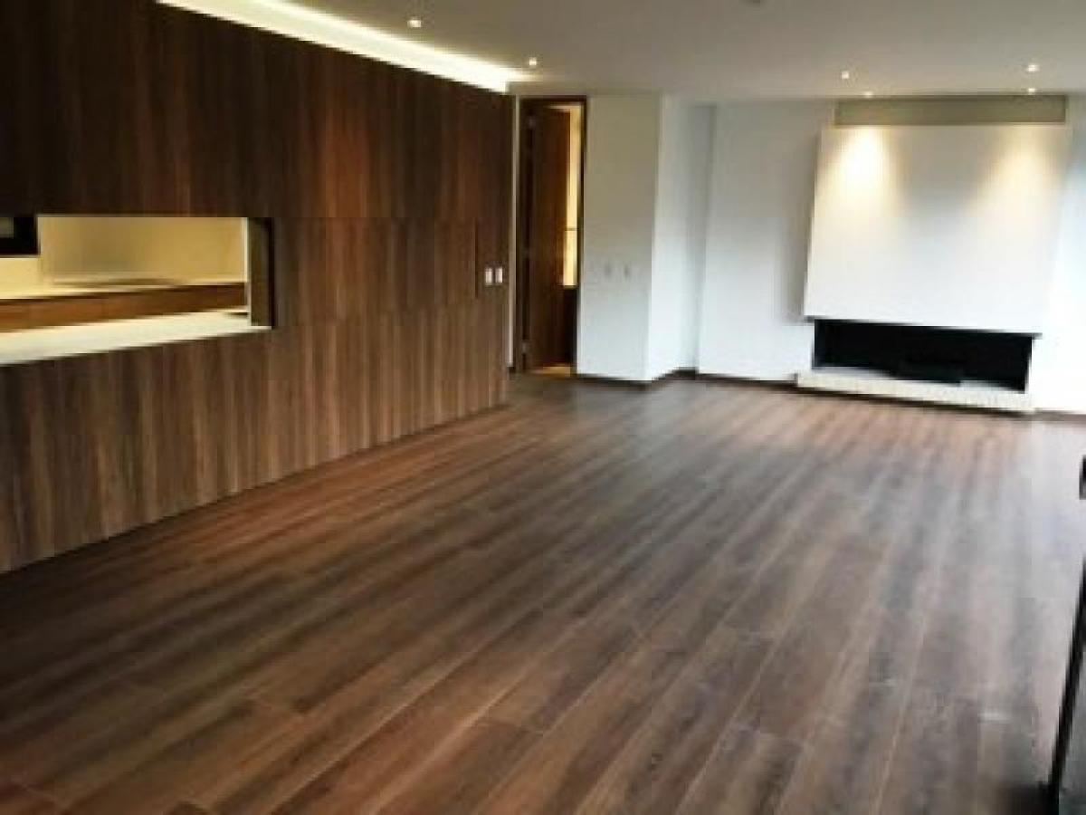 3 bedrooms House in Bogota, Colombia No. 13106