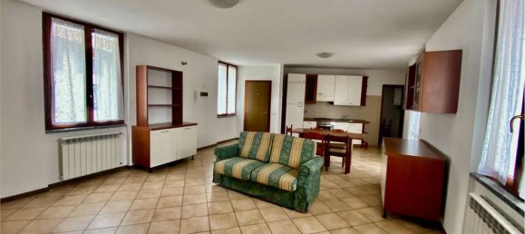 3 rooms Apartment in Bosisio Parini, Italy No. 74873 16