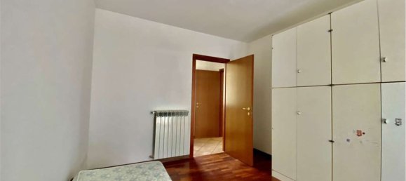 3 rooms Apartment in Bosisio Parini, Italy No. 74873 11