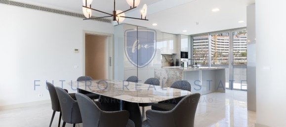 4 bedrooms Penthouse in Funchal, Portugal No. 295066 11