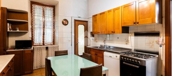 2 bedrooms Apartment in Milan, Italy No. 353086 18