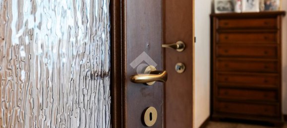 2 bedrooms Apartment in Milan, Italy No. 353086 3