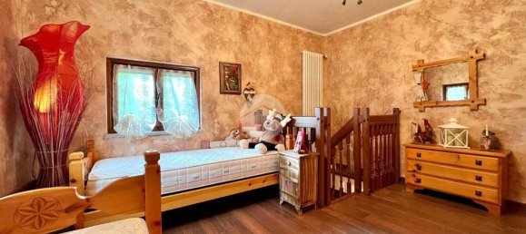 2 bedrooms Villa in Lemie, Italy No. 68913 9