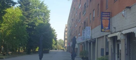 96m² Commercial property in San Donato Milanese, Italy No. 288005 7