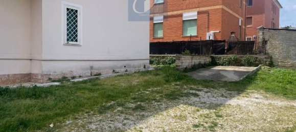 Apartamento de 3 divisões em Monterotondo, Italy N.º 19337 10