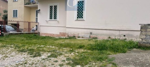 Apartamento de 3 divisões em Monterotondo, Italy N.º 19337 11