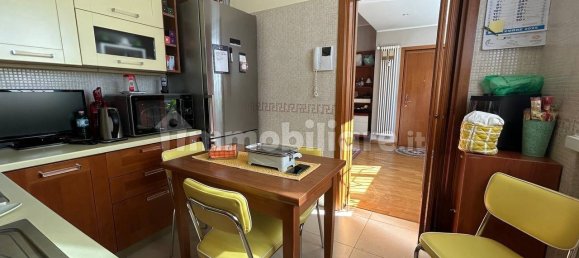 2 bedrooms Apartment in Milan, Italy No. 361776 9