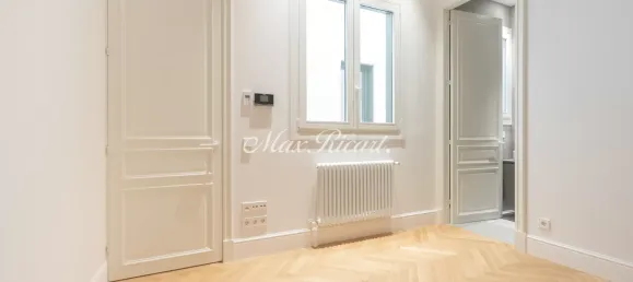 Квартира с 2 комнатами в Старый город, Испания № 33997 39