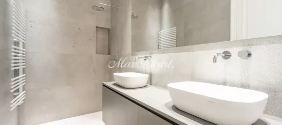 Квартира с 2 комнатами в Старый город, Испания № 33997 80