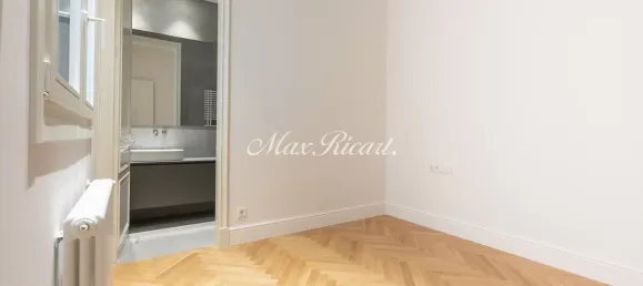 Квартира с 2 комнатами в Старый город, Испания № 33997 32